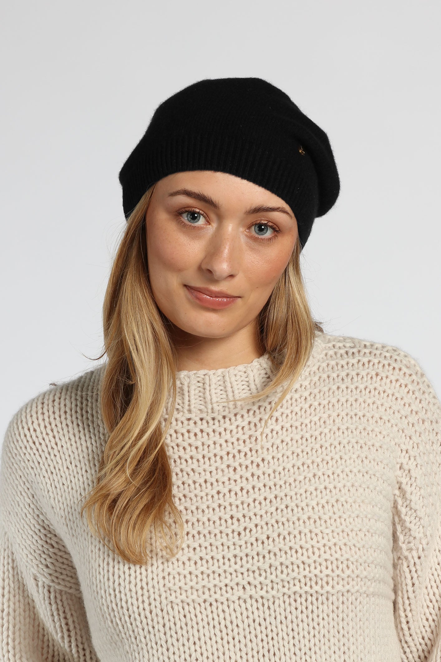 Cashmere Beret – Nuan Cashmere