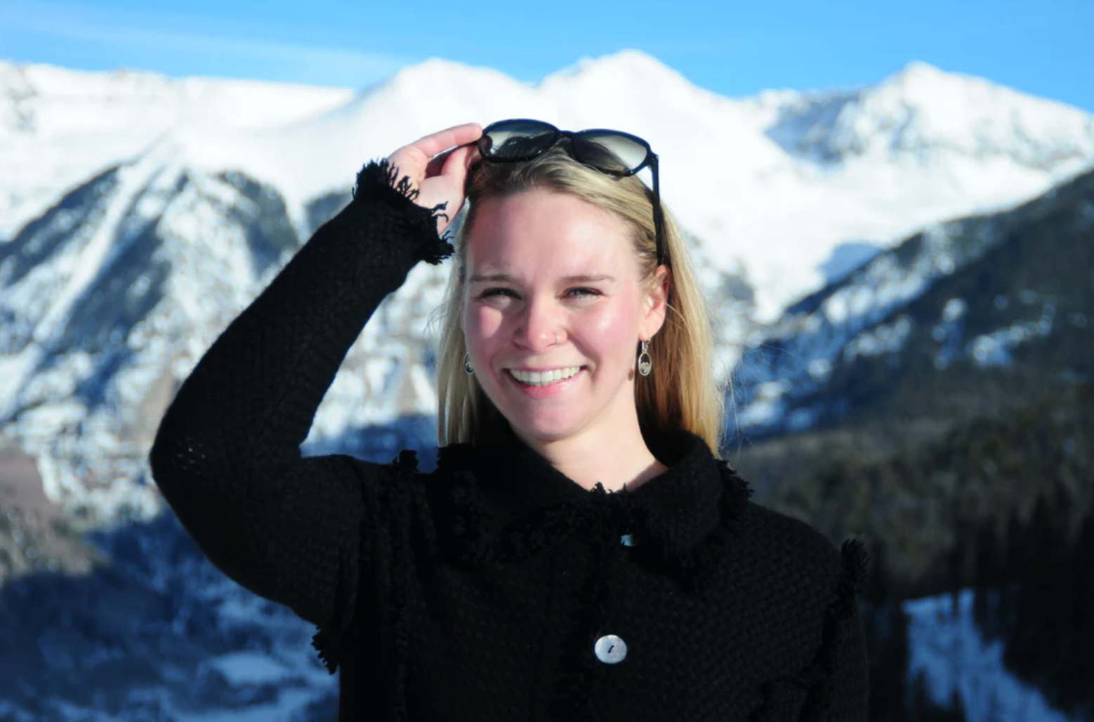 Unlocking the Secrets of Cashmere: Luxury, Elegance, and Unparalleled Comfort