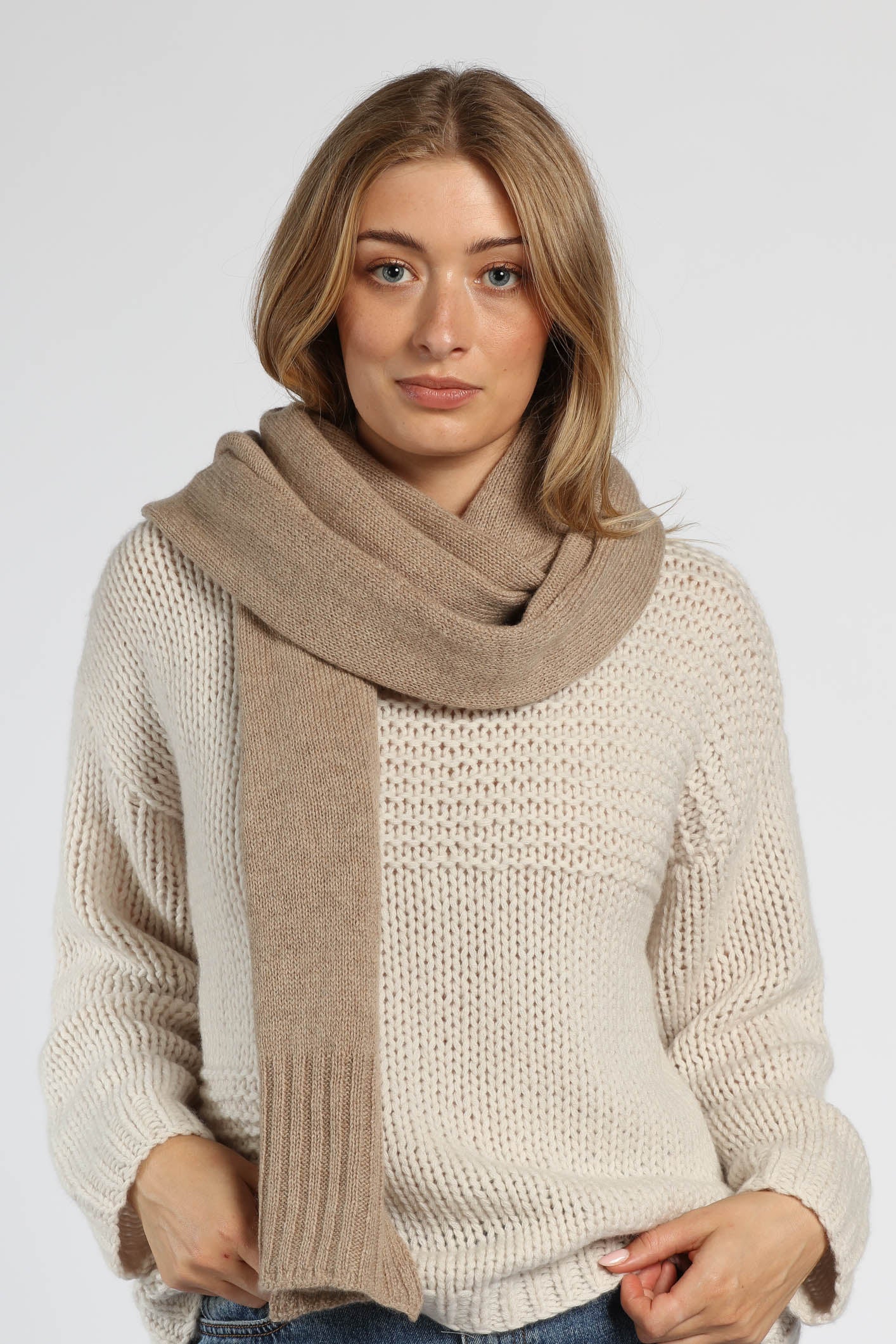 Ribbed Cashmere Scarf