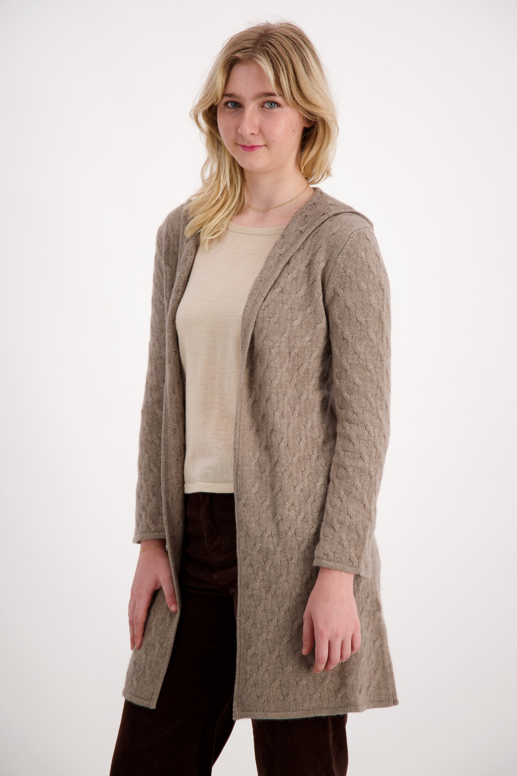 Handknit Cable Coat - Nuan Cashmere - classic - elegant - cashmere