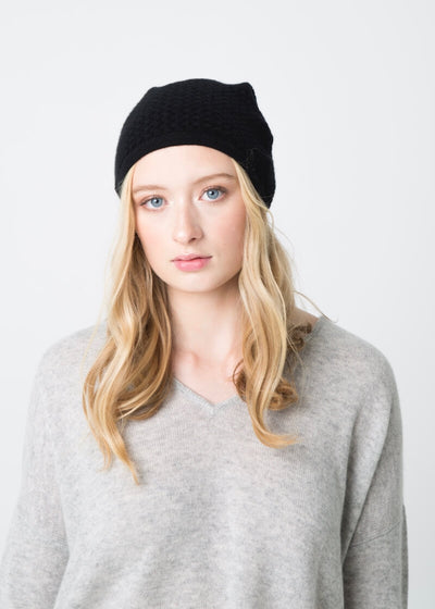 Cashmere Beanie: Classic and Elegant Winter Accessory by NuanCashmere