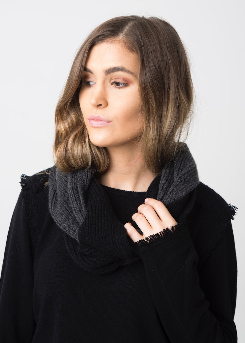 Braided Neckwarmer - Nuan Cashmere - classic - elegant - cashmere
