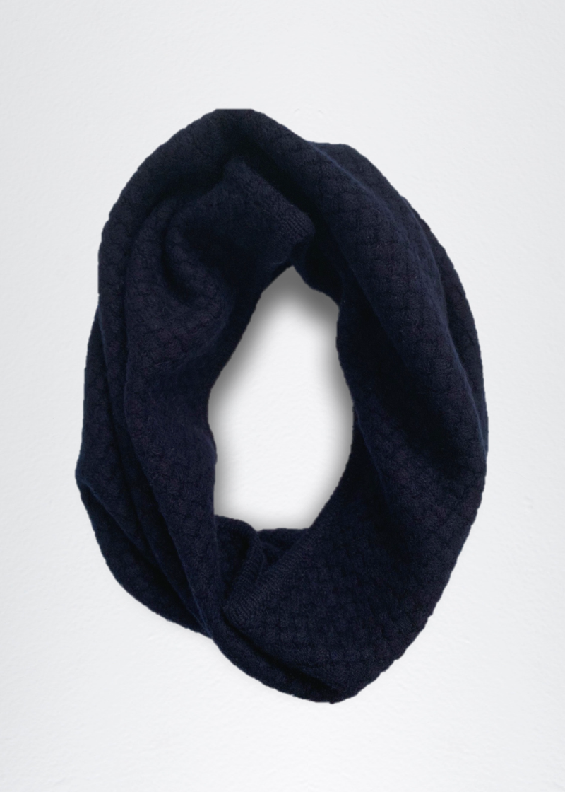 COCO Neckwarmer - Nuan Cashmere - classic - elegant - cashmere