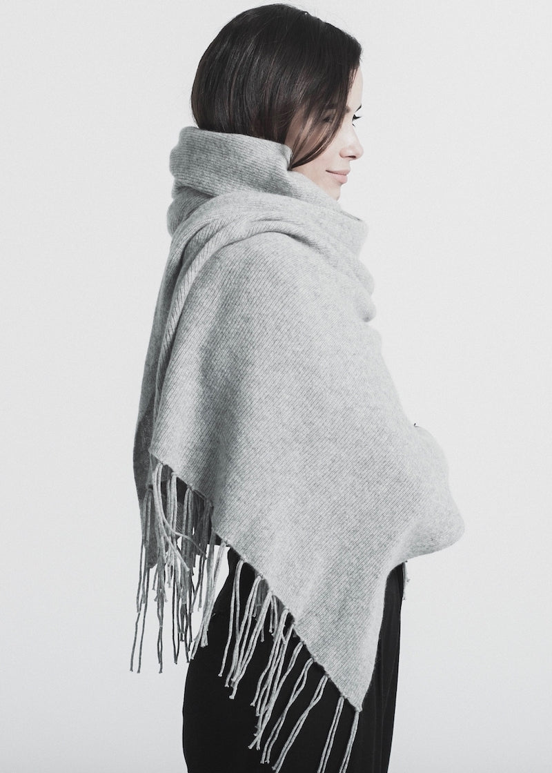 Hand Fringed Shawl - Nuan Cashmere - classic - elegant - cashmere