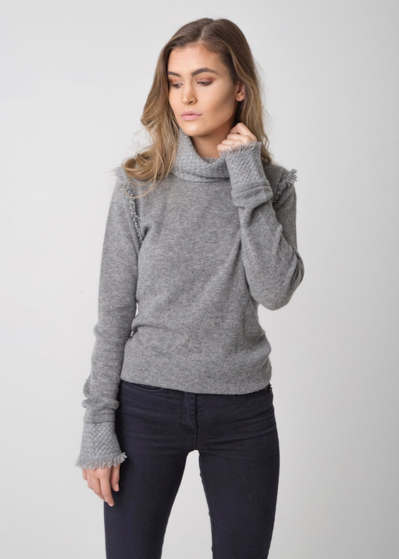 COCO Turtleneck - Nuan Cashmere - classic - elegant - cashmere