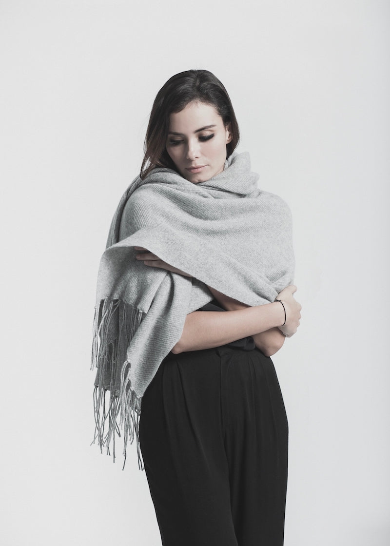 Hand Fringed Shawl - Nuan Cashmere - classic - elegant - cashmere